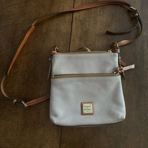 Dooney& Bourke purse
